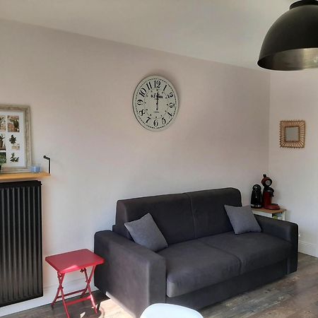 Bourgonnier 19 - Charmant Studio A Angers Exterior photo