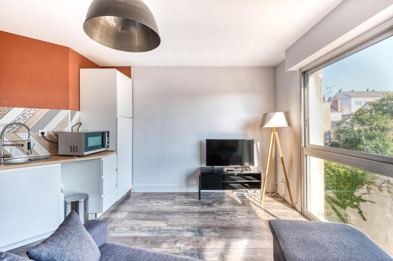 Bourgonnier 19 - Charmant Studio A Angers Exterior photo